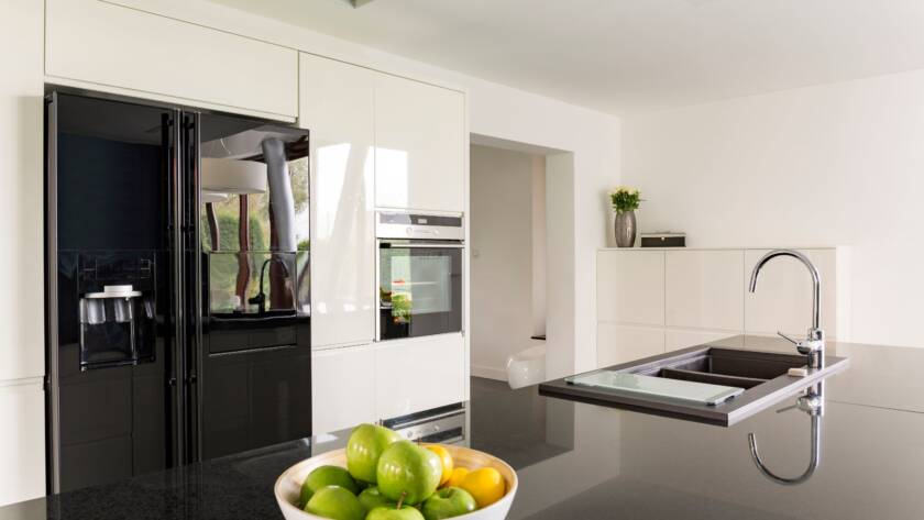 Top Kitchen Remodeling Trends for 2025: Designs, Materials & Smart Upgrades